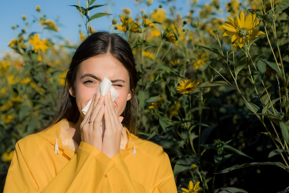 Beautiful Sexy Young Woman Lies Flowers Background Young Woman Got Nose Allergy Flu Sneezing Nose