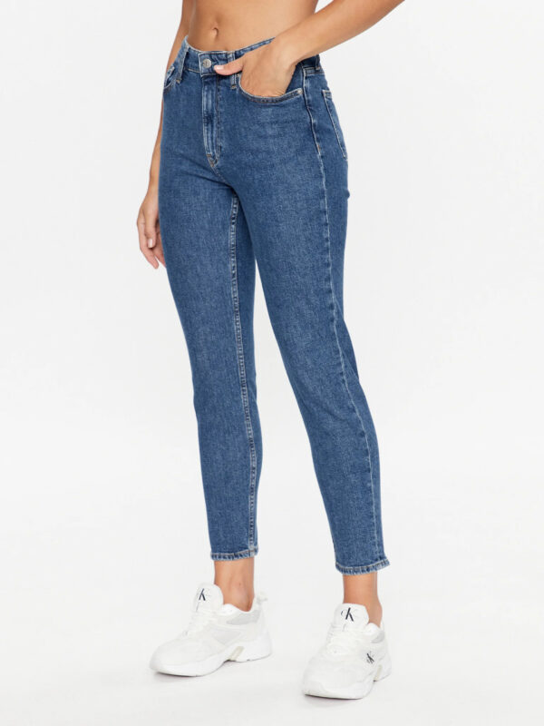 Calvin Klein Jeans Damske J20j221249 Modra Mom Fit 1